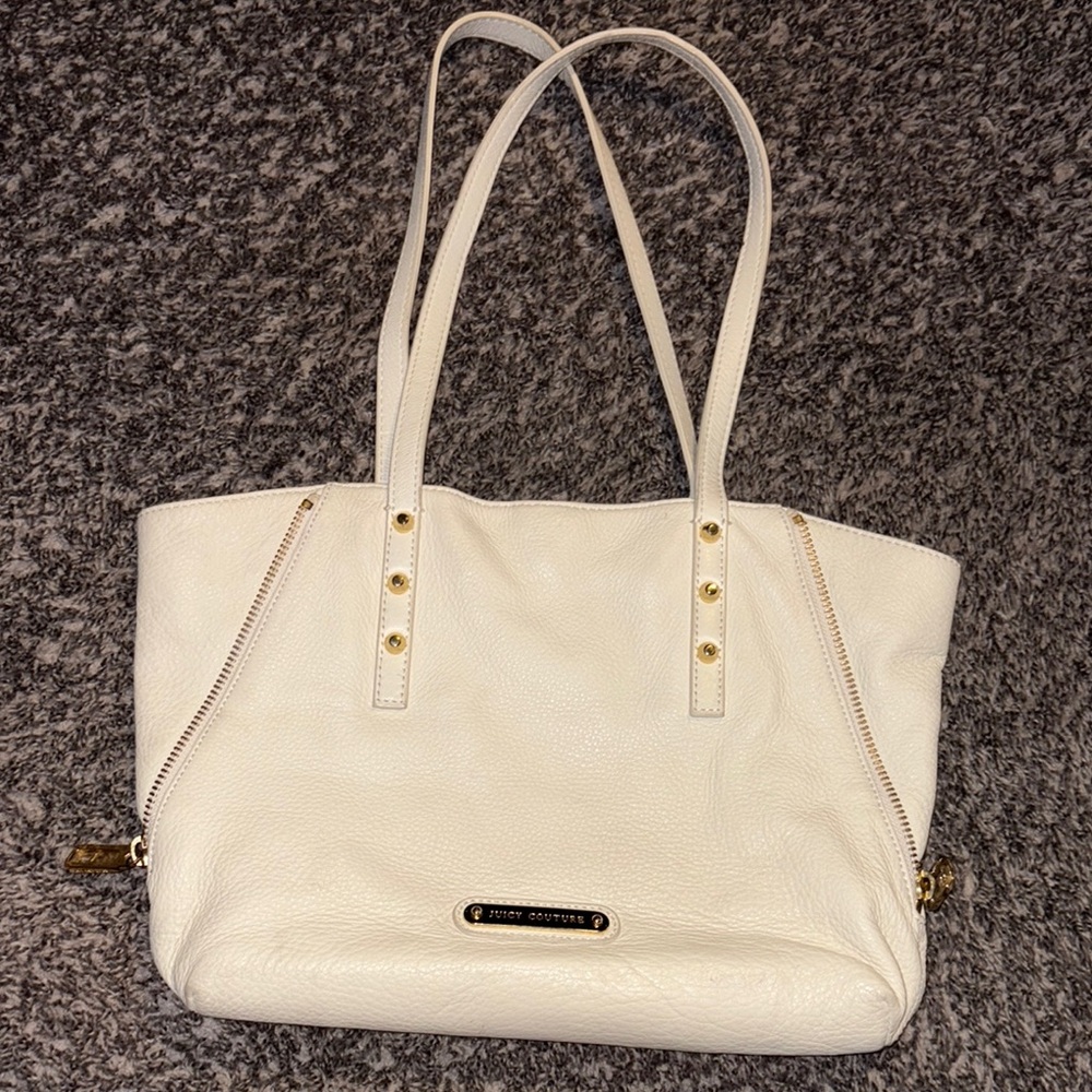 Juicy Couture Cream purse